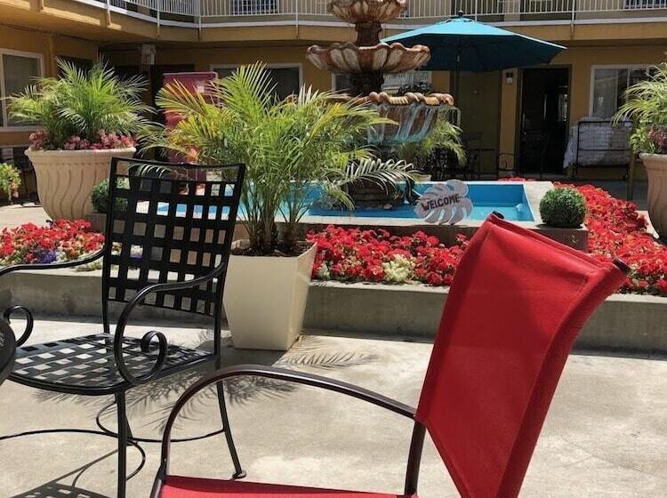 בית מלון כפרי Imperial Inn Oakland