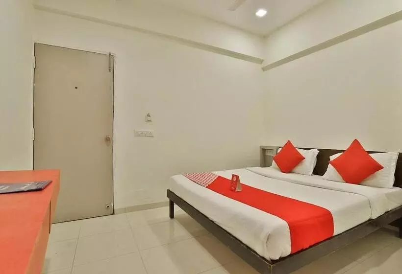 בית מלון כפרי Isher International