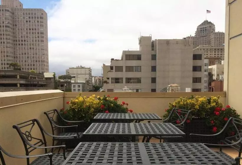 هتل Orchard Garden