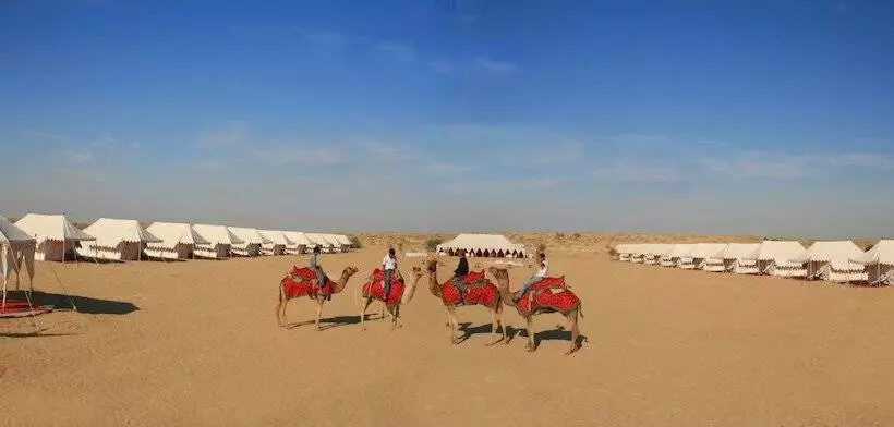 Отель Ratnawali