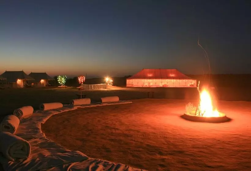 Отель Ratnawali