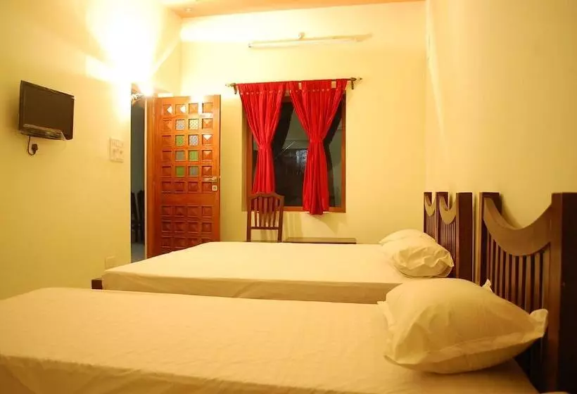 Отель Ratnawali