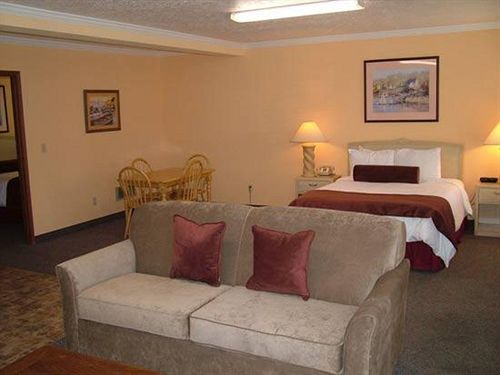 Отель Sunset Inn