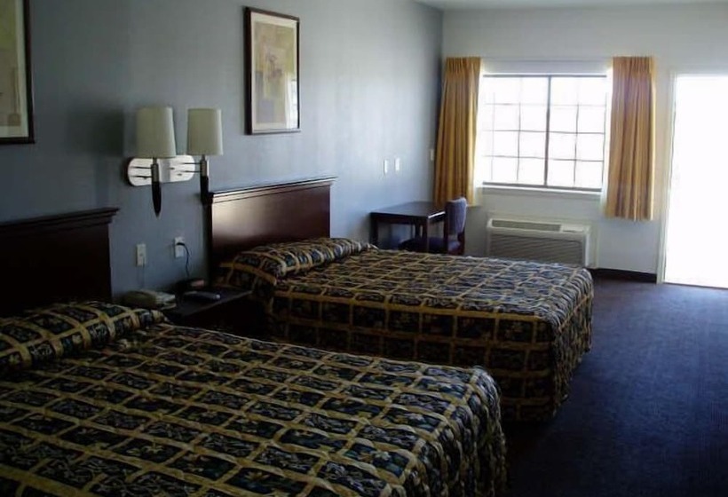 فندق Texas Inn & Suites