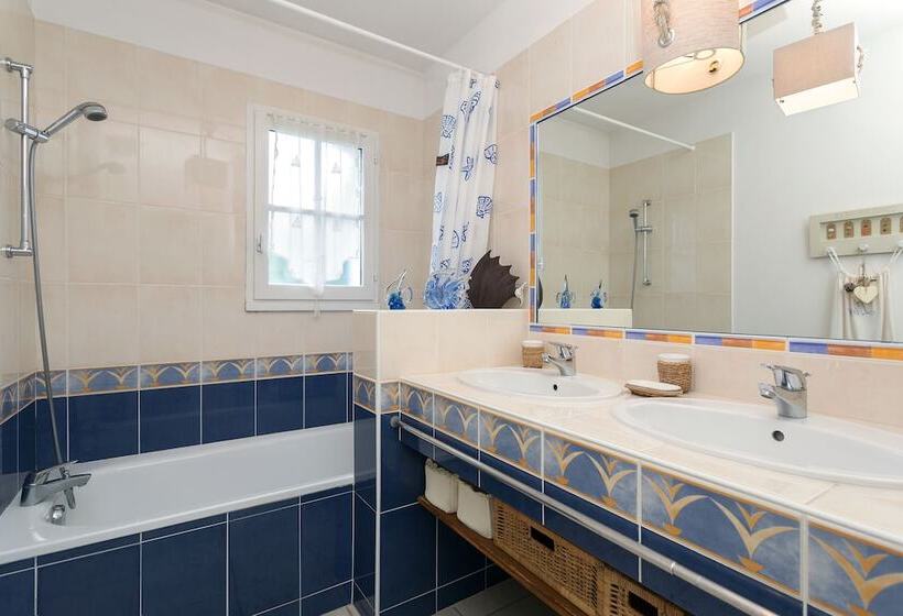 Madame Vacances Le Domaine De Vertmarines