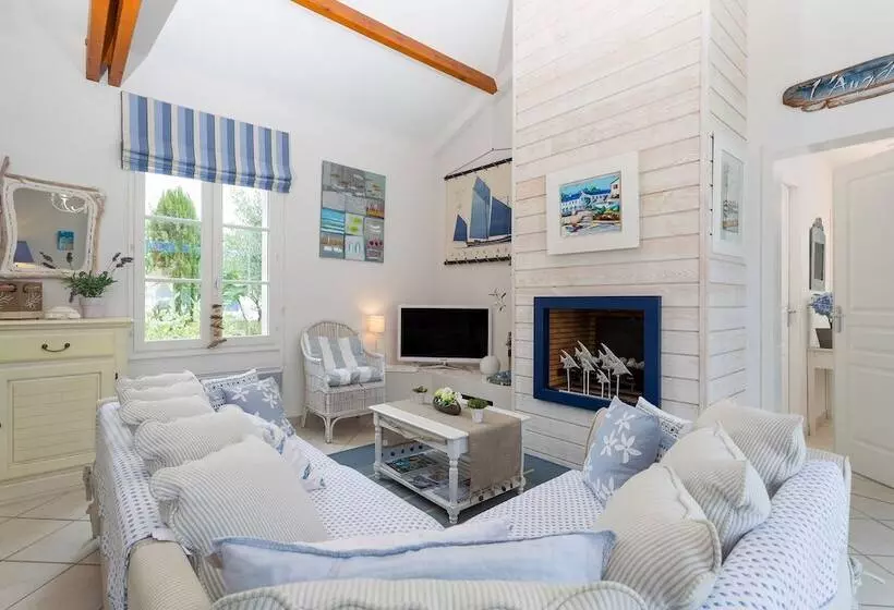 Madame Vacances Le Domaine De Vertmarines