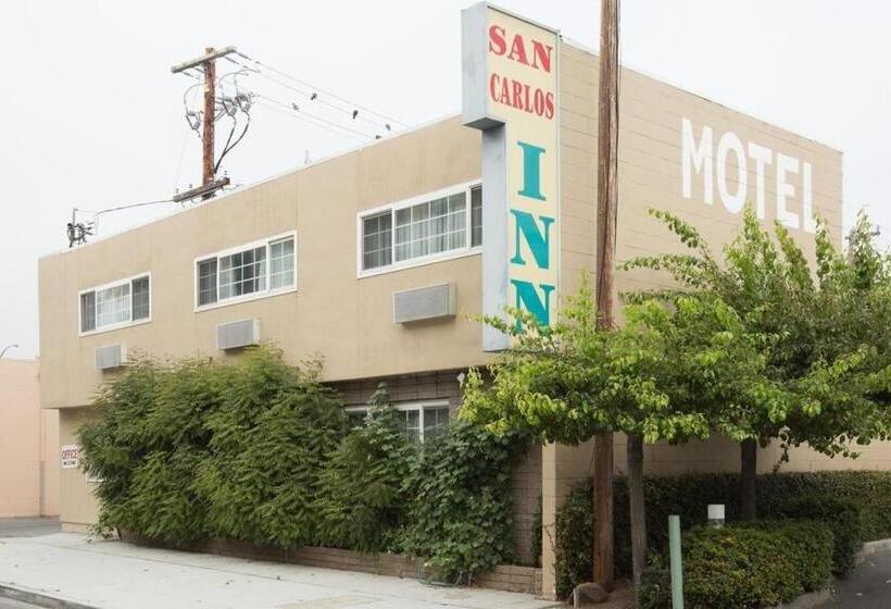 모텔 San Carlos Inn