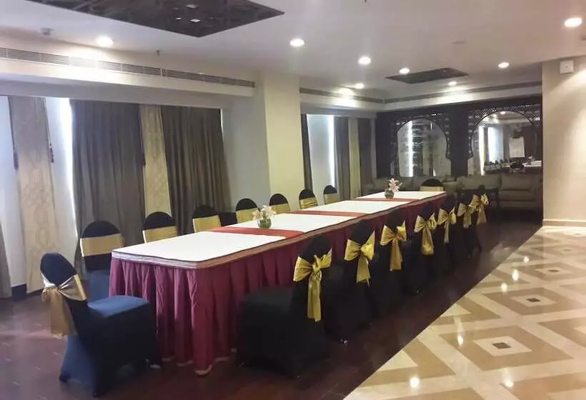 Oakwood Premier Prestige Bangalore