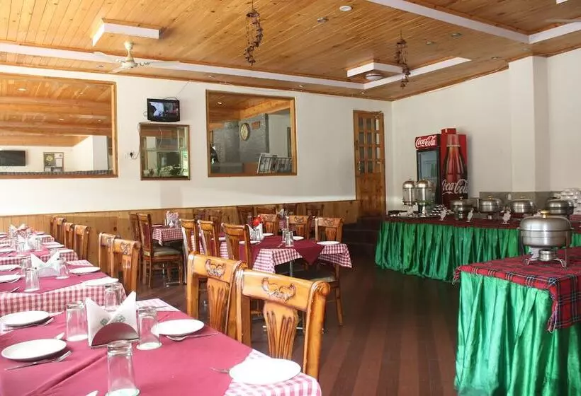 Sarthak Resorts Reside In Nature With Best View, 9 Kms From Mall Road Manali