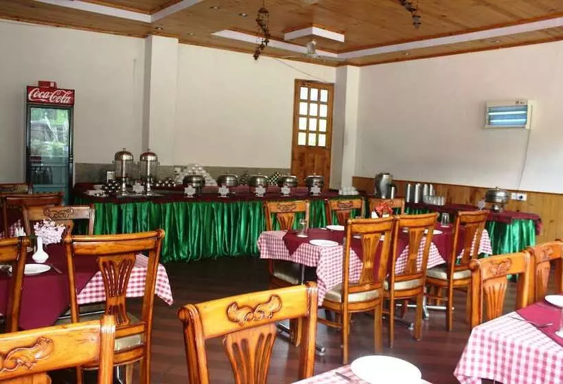 Sarthak Resorts Reside In Nature With Best View, 9 Kms From Mall Road Manali
