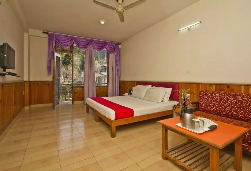 Sarthak Resorts Reside In Nature With Best View, 9 Kms From Mall Road Manali
