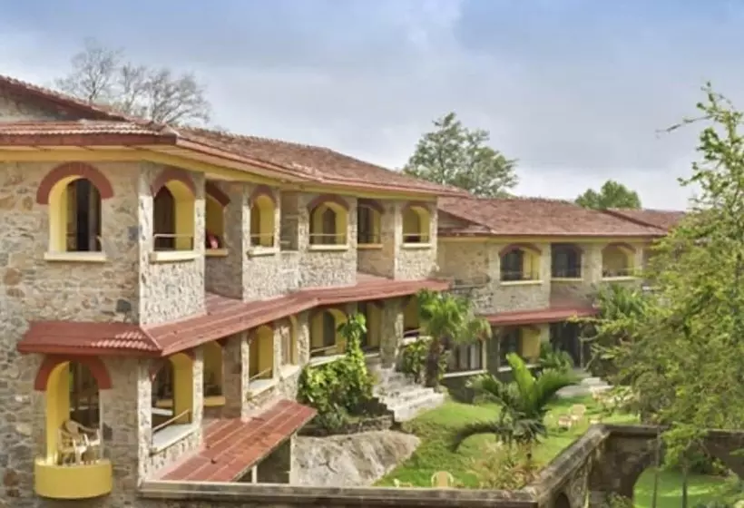 Cama Rajputana Club Resort, Mount Abu
