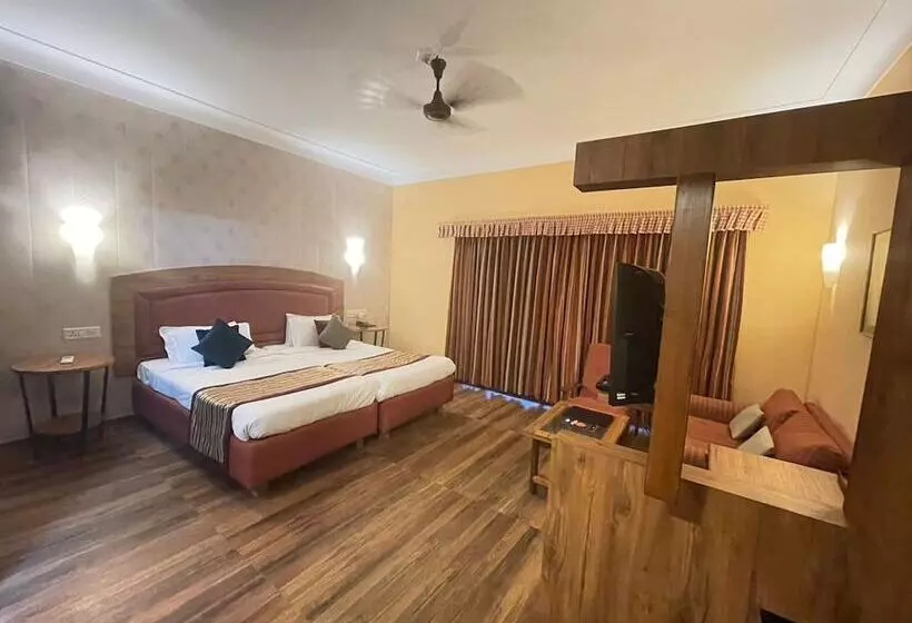 Cama Rajputana Club Resort, Mount Abu