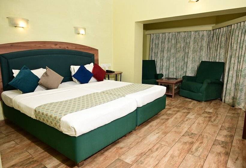 Cama Rajputana Club Resort, Mount Abu