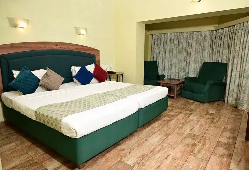 Cama Rajputana Club Resort, Mount Abu