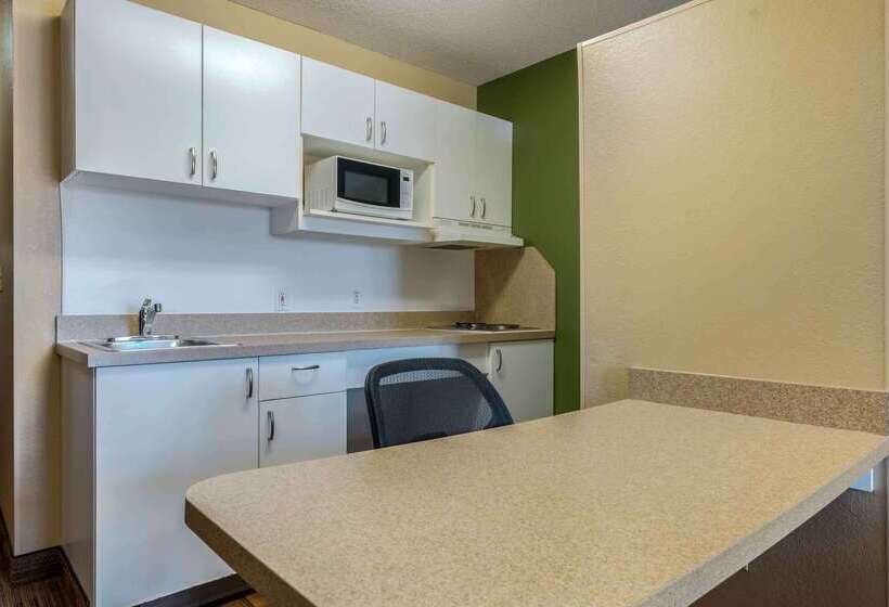 Extended Stay America Suites Chicago Gurnee