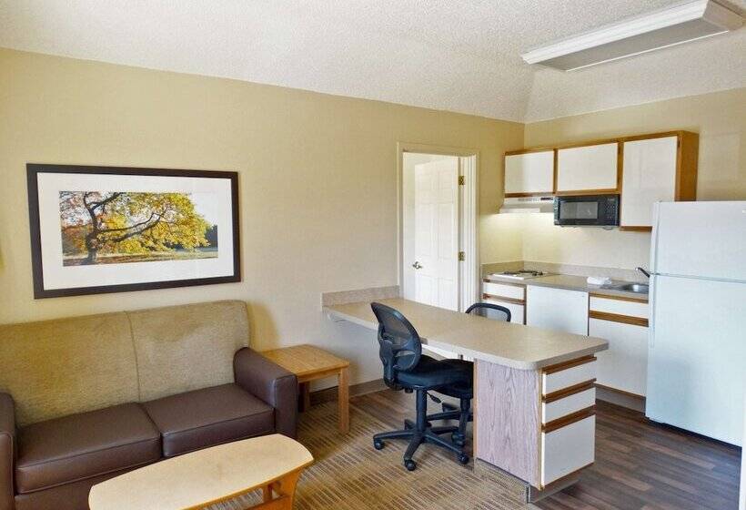 Extended Stay America Suites  Philadelphia  Malvern  Swedesford Rd