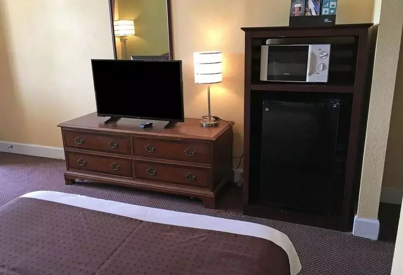 ホテル Americas Best Value Inn Huntsville