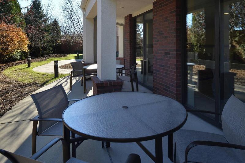 酒店 Courtyard By Marriott Milwaukee North/brown Deer
