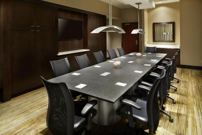 호텔 Courtyard By Marriott San Antonio Six Flags At The Rim