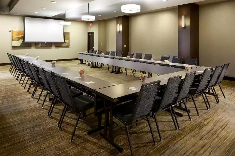 호텔 Courtyard By Marriott San Antonio Six Flags At The Rim