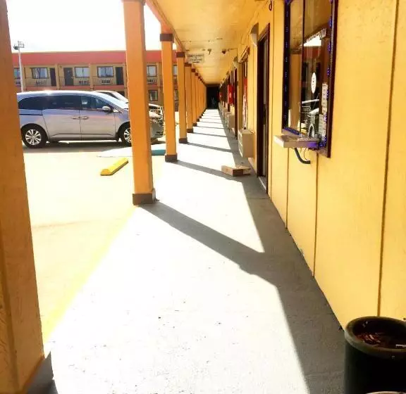 هتل Executive Inn Express Delhi