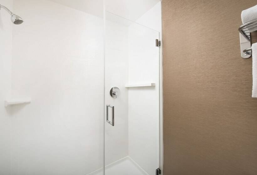 فندق Fairfield Inn & Suites By Marriott Albuquerque Airport