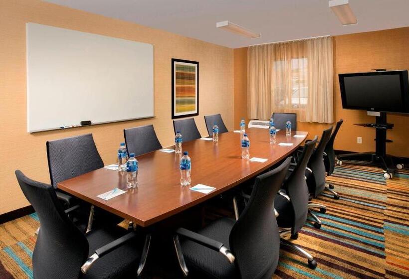 فندق Fairfield Inn & Suites By Marriott Albuquerque Airport