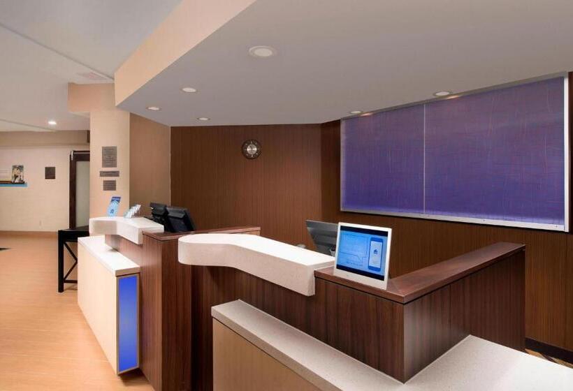 فندق Fairfield Inn & Suites By Marriott Albuquerque Airport