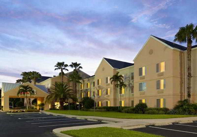בית מלון כפרי Fairfield Inn & Suites By Marriott Fort Myers Cape Coral