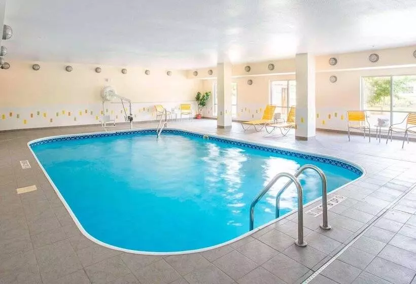 فندق Fairfield Inn & Suites By Marriott Dayton South