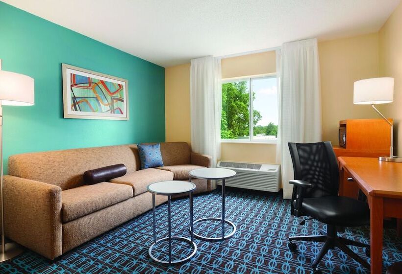 فندق Fairfield Inn & Suites By Marriott Dayton South