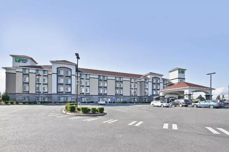 호텔 Holiday Inn Express & Suites Tacoma South   Lakewood, An Ihg
