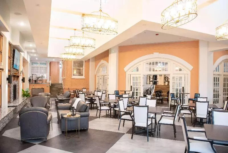 فندق Jh Adams Inn, Trademark Collection By Wyndham