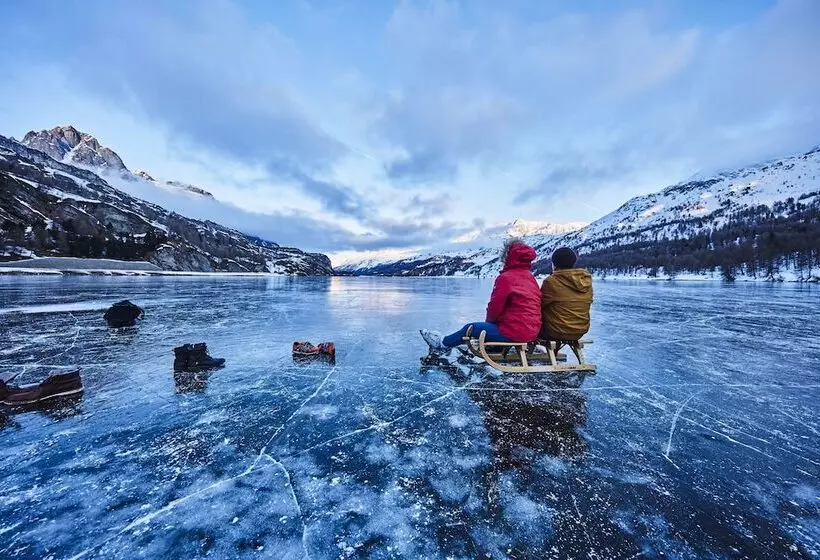 酒店 Maloja Palace