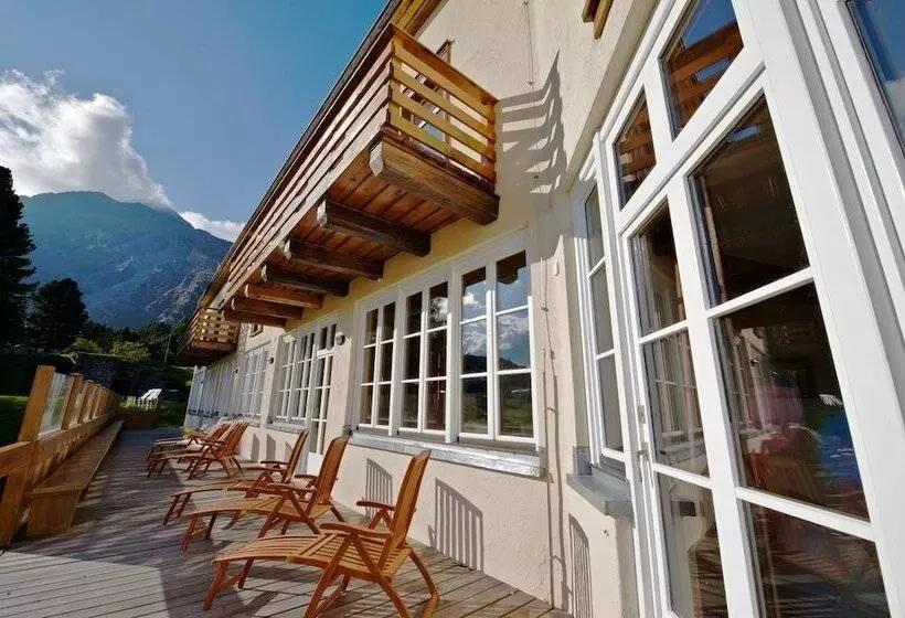 酒店 Maloja Palace