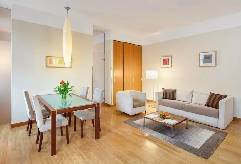 Hotelli Mamaison Residence Belgicka Prague