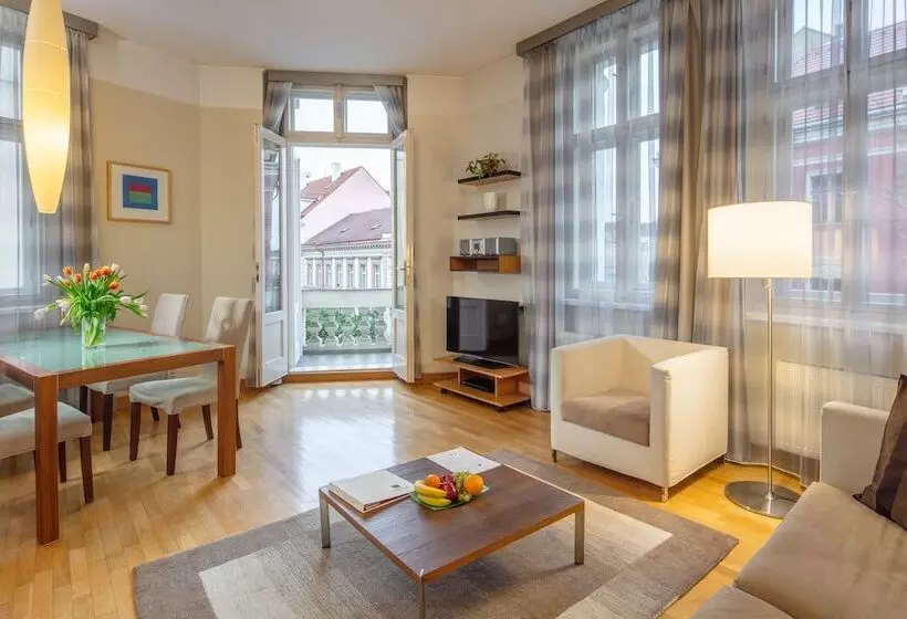 Hotelli Mamaison Residence Belgicka Prague