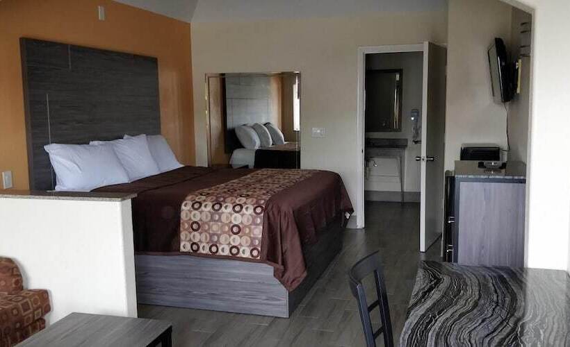 בית מלון כפרי Regency Inn And Suites Galena Park