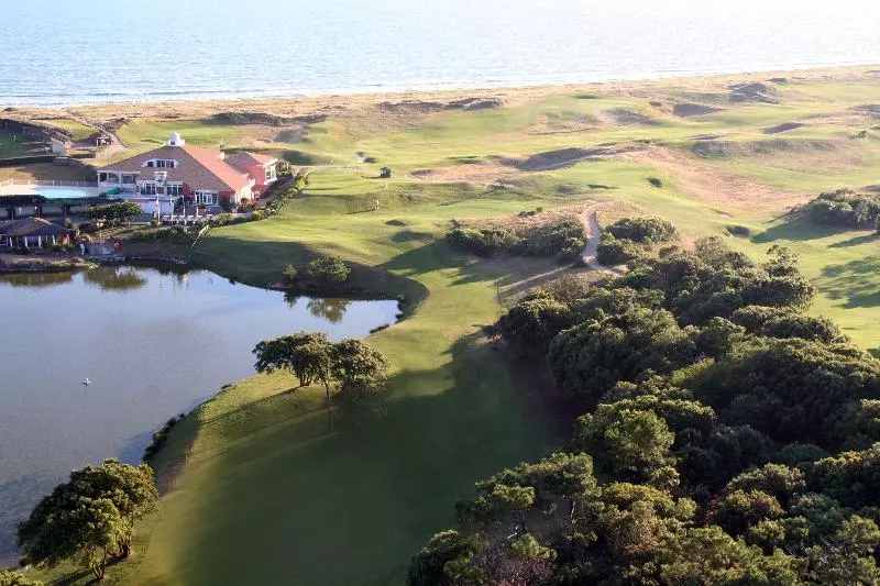 호텔 Résidence Valdys Thalasso & Spa   Les Pins