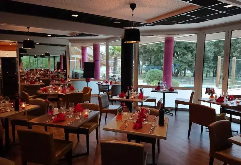 호텔 Résidence Valdys Thalasso & Spa   Les Pins