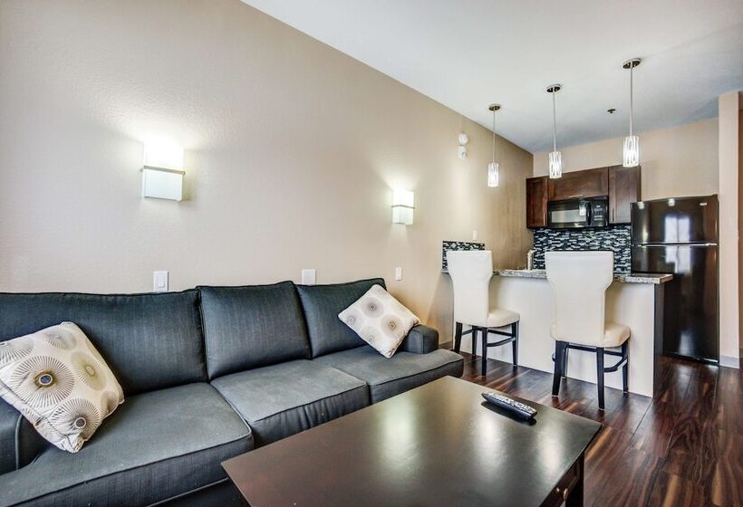 Motel 6 Red Deer, Ab