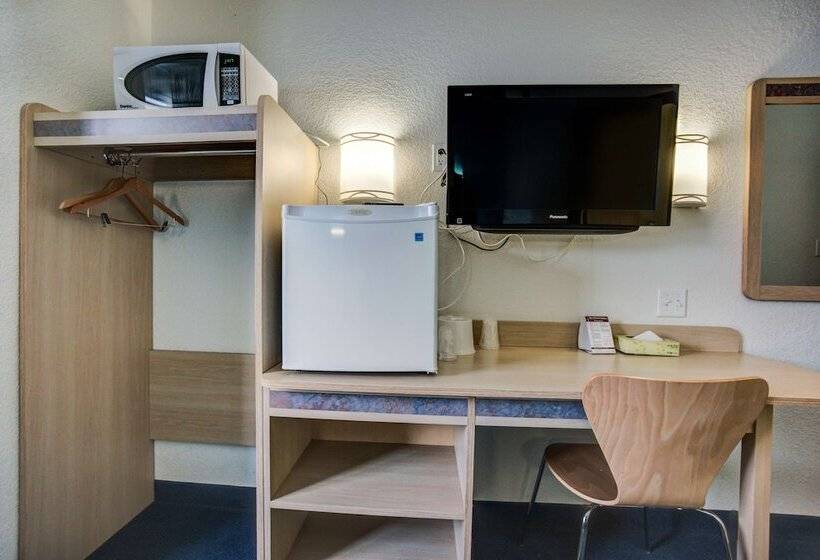 Motel 6 Red Deer, Ab