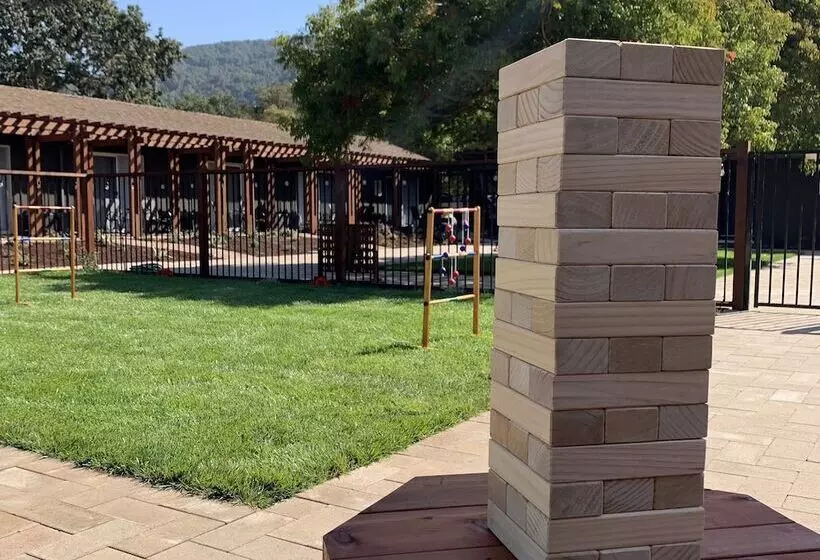 אתר נופש Hidden Valley Inn