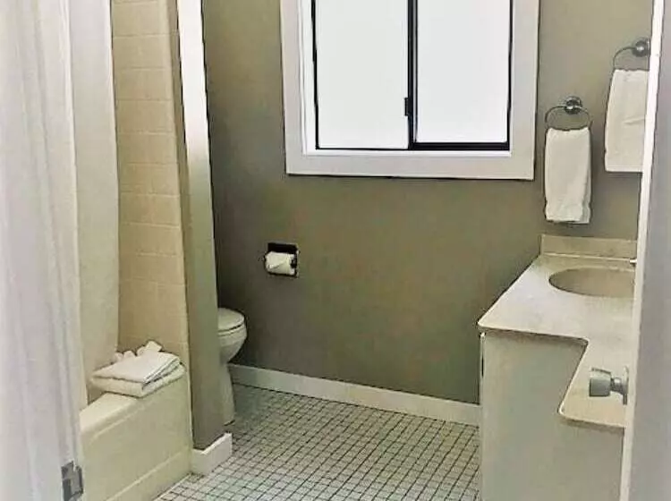 אתר נופש Hidden Valley Inn