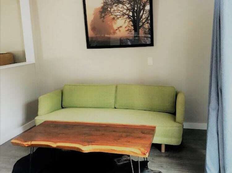 Курорт Hidden Valley Inn