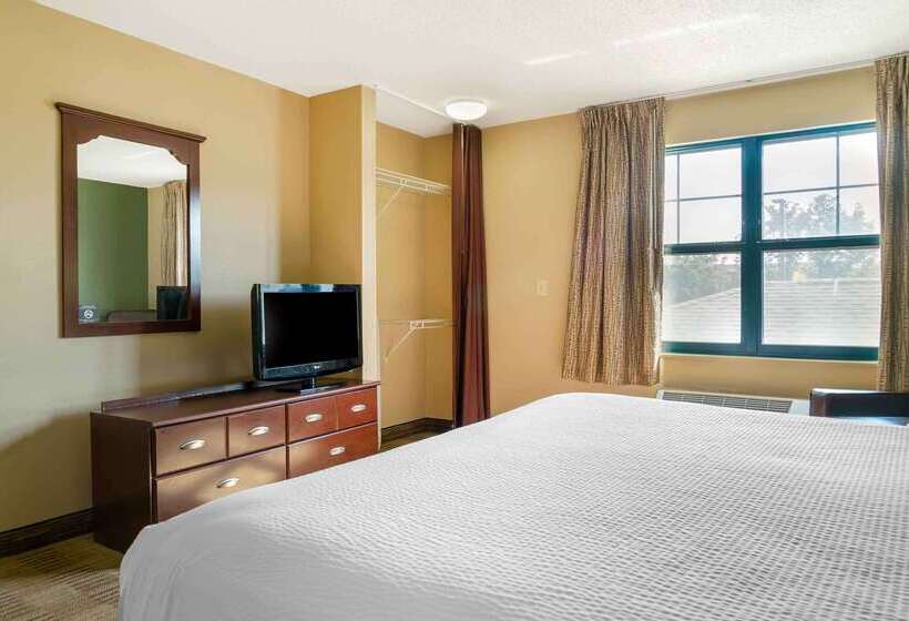Extended Stay America Suites  Detroit  Canton