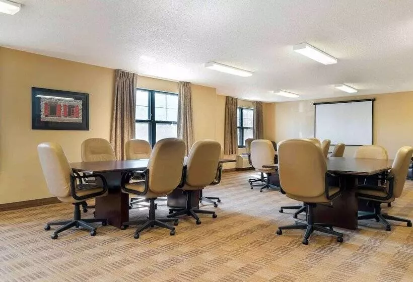 Extended Stay America Suites Detroit Canton