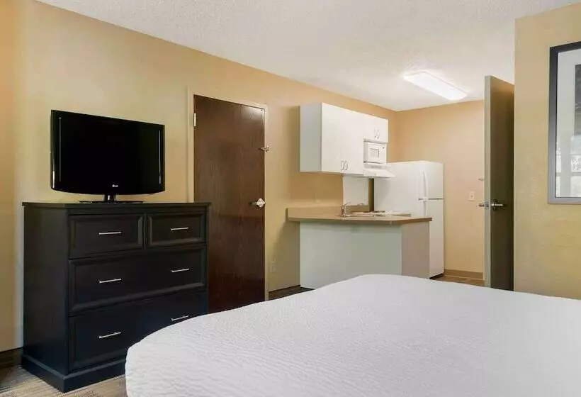 Extended Stay America Suites Detroit Canton