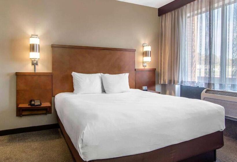 Отель Americinn By Wyndham Stonecrest Near Atlanta